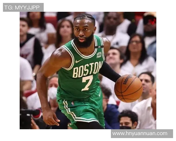 凯尔特人球星杰伦-布朗状态回升，成为关键战绩保障