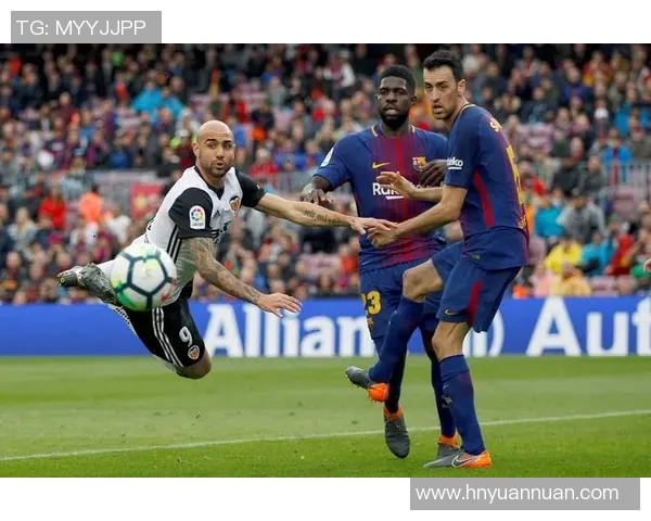 阿尔维斯重返巴萨，正式加盟备战西甲揭幕战