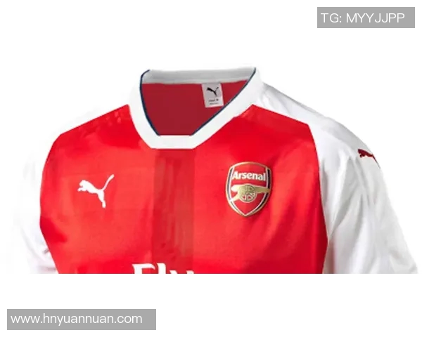 阿森纳新赛季球衣曝光：球迷热议设计是否经典复古