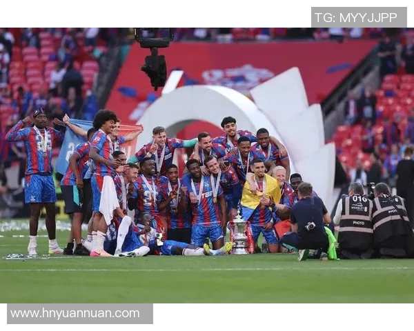 国际足坛豪门争霸，各队赛程积分激烈角逐